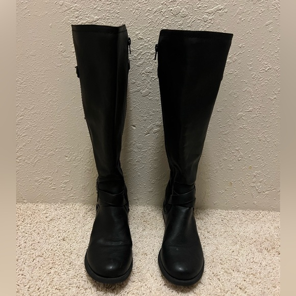 Black GUESS riding boots - Picture 2 of 6